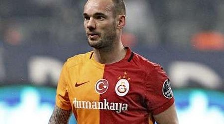Sneyder: "Qalatasaray"dan ayrılmayacam"