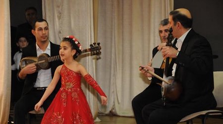 “Səhnəyə ilk addım” konserti keçirildi