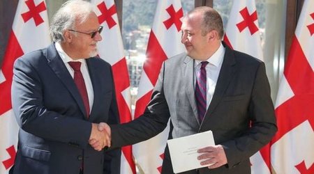 Fransanın Azərbaycandakı keçmiş səfiri Gürcüstana səfir təyin edildi - FOTOLAR