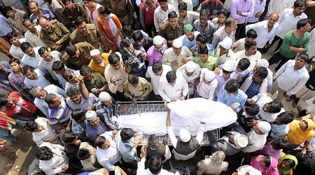 Hundreds mourn Indian 16-year-old burned alive following horrific rape