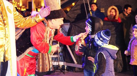 Bakıda "İlaxır çərşənbə" atəşfəşanlığı - FOTOLAR