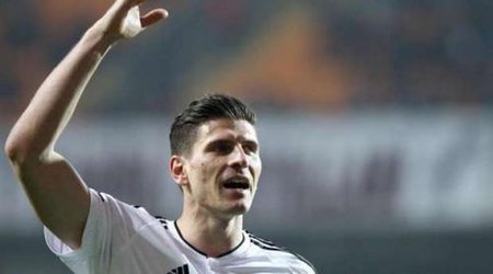 Mario Qomez “Beşiktaş”da yeni rekorda imza atdı