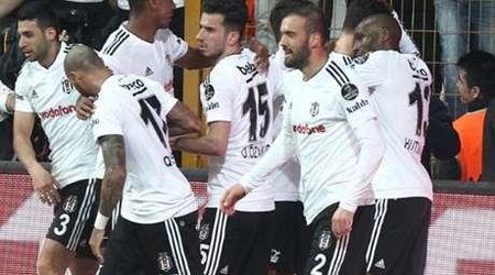 "Beşiktaş" liderliyini qorudu