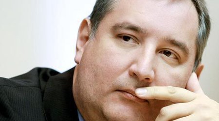 Ermənilər Roqozini “persona non grata” elan etmək istəyirlər