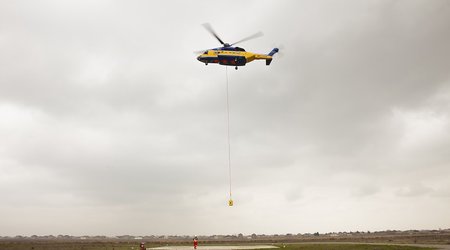 SWHS to transport cargo via external sling to oil and gas platforms