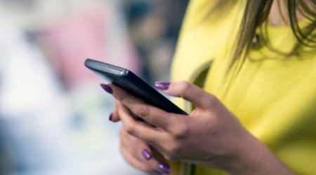 EE aims to improve 4G and relocate customer services