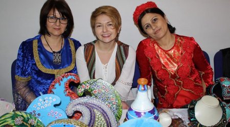 "Bir cənub şəhərində" əl işləri festivalı - FOTOREPORTAJ