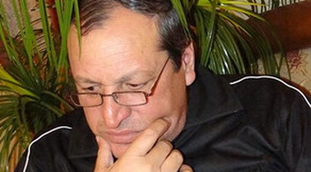 Prokuror şair Saday Şəkərliyə 10 il iş istəyib