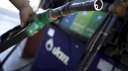 Oil prices jump as Goldman Sachs says market flips into deficit