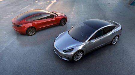 Tesla plans to sell $1.7 billion in new stock to fund Model 3