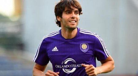 Kaka Braziliya millisinə çağırıldı
