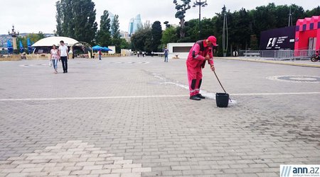 Dənizkənarı bulvarda "Formula1" hazırlığı - FOTOLAR