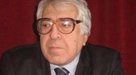 Moskvada xalq yazıçısı Anarın əsərləri çapdan çıxıb
