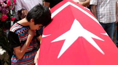 Islamic State group: Why is it attacking Turkey?