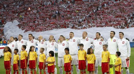 Polşa da ənənəni poza bilmədi