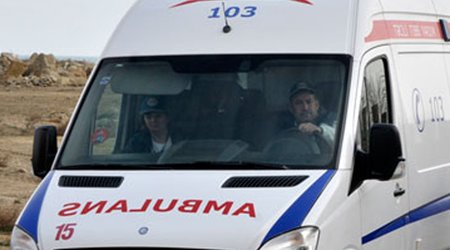 В Азербайджане футболист скончался во время тренировки