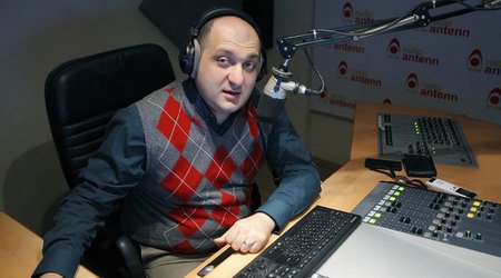 Doktor Ziya: "Mən xoş əməllərlə ardımda iz qoymaq istəyirəm" - MÜSAHİBƏ