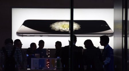 Apple expected to unveil new iPhone 7