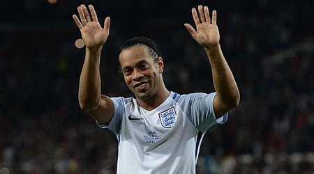 Ronaldinyo karyerasını bitirəcəyi vaxtı açıqladı