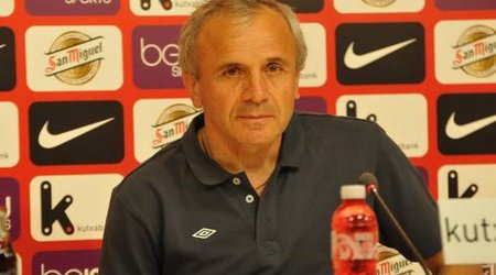 Svanadze: "FİFA qadağasının müsbət tərəfi də var”