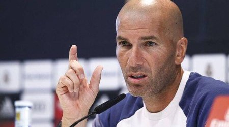 Zidan: “Messisiz “Barselona” yaxşı görünmür”