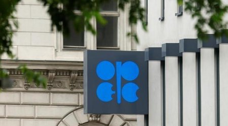Iran downplays chances of oil deal, UAE keen on freeze