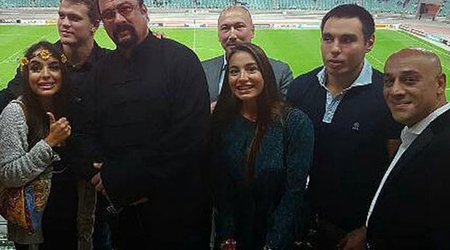 Дочери президента на матче сборной