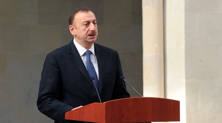 İlham Əliyev İstanbulda - Enerji Konfransı davam edir