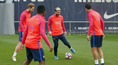 Messi qayıtdı