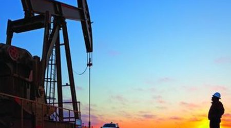 Brent exceeds $52