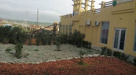 ANS-in çardağı dağıdıldı - FOTOLAR