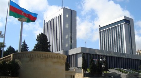 Azerbaijan offers special privileges for foreign businessmen and women planning to live and work in country