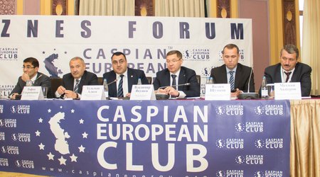 Состоялся бизнес-форум Caspian European Club с участием губернатора Тюменской области РФ Владимира Якушева