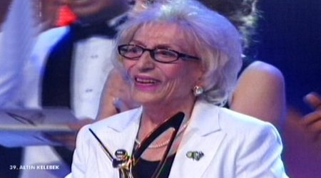 Məşhur aktrisa dünyasını dəyişdi