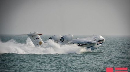 Азербайджан отправил Израилю помощь