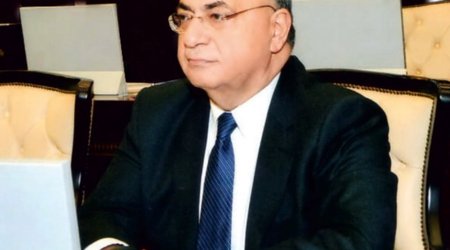 Asim Mollazade: “We must hold talks with Russia, not with Armenia”