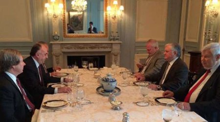 Foreign ministers of Azerbaijan and Armenia dined together