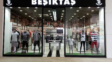"Бешикташ" откроет в Баку магазин