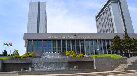Azerbaijani parliament adopts state budget for 2017