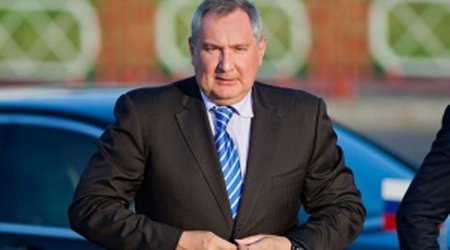 Рогозин проверил пункт пропуска границы РФ и Азербайджана