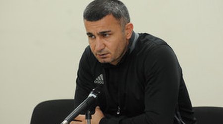 "Futbolçular hətta topu hiss edə bilmirdilər" - Baş məşqçi