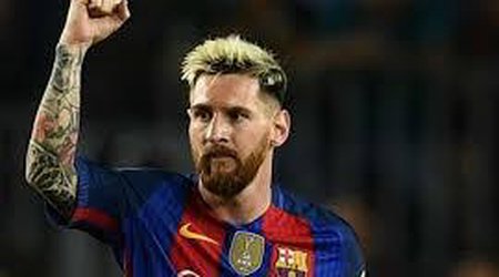 Messi ilin ən yaxşı oyun qurucusu seçildi