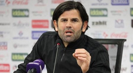 Superliqada növbəti baş məşqçi istefası