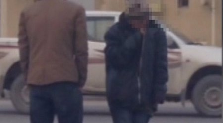 Bakının mərkəzində “kley” iyləyən uşaqlar - VİDEO