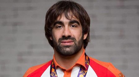 Rafael Ağayev karateyə sevgisindən danışdı 