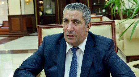 Сиявуш Новрузов предложил ужесточить наказание в связи с политическими партиями