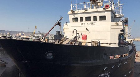 В Азербайджане ремонтируют инженерно-геологическое судно