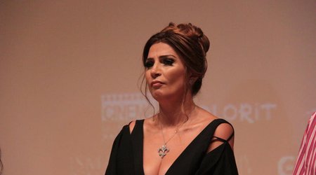 Aktrisamızın dərin sinə dekoltesi - FOROLAR