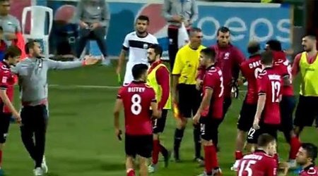 «Qəbələ»nin futbolçuları arasında dava