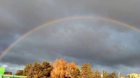 Səhər saatlarında Bakıda təbiət möcüzəsi – FOTO